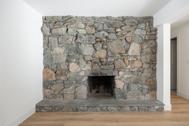 1628 E Noxon Road, Lagrangeville, NY 12540