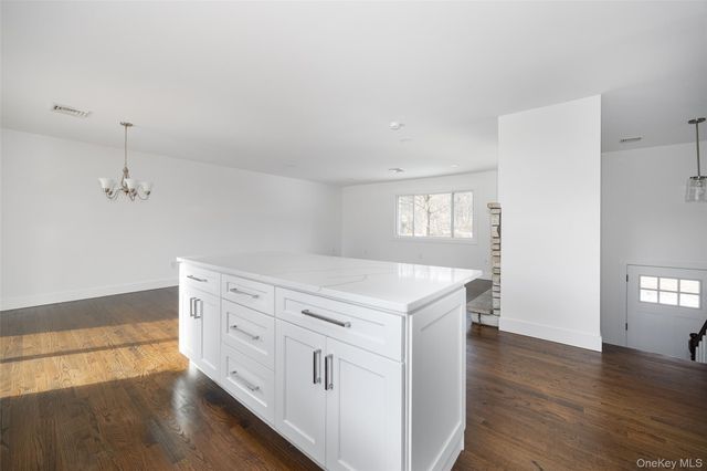 1628 E Noxon Road, Lagrangeville, NY 12540