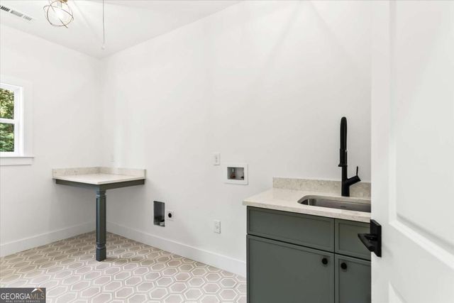 105 Beech Creek Circle, Winder, GA 30680