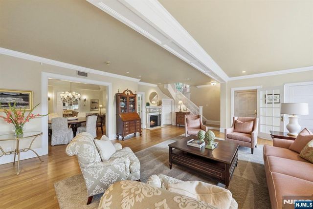 203 Heights Road, Ridgewood, NJ 07450