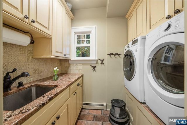 203 Heights Road, Ridgewood, NJ 07450
