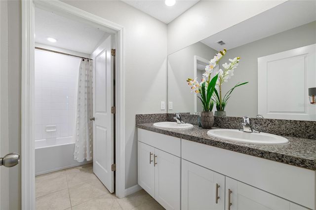 9448 LEMON DROP LOOP, Ruskin, FL 33573