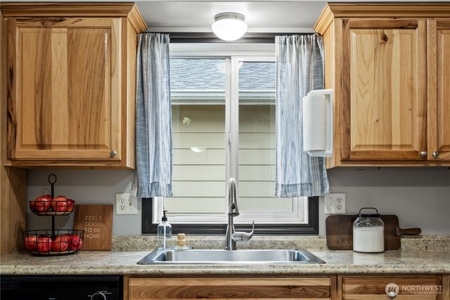7386 Yellow Fin Court, Blaine, WA 98230