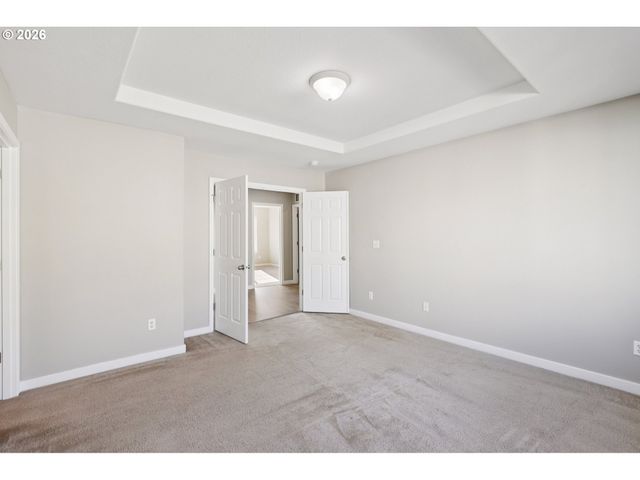 1649 Sw MIRANDA Pl, Troutdale, OR 97060