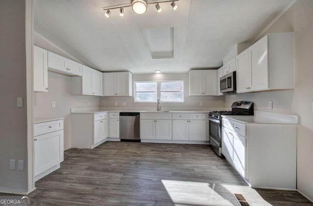 16 Creed Drive, Kingston, GA 30145