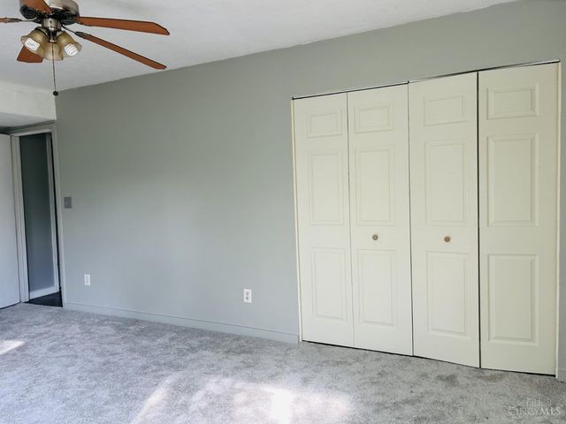 490 Mount Hope Avenue, Cincinnati, OH 45204