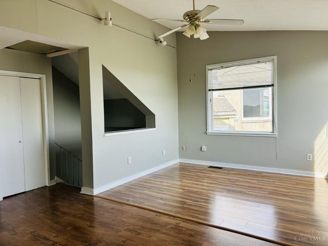 490 Mount Hope Avenue, Cincinnati, OH 45204