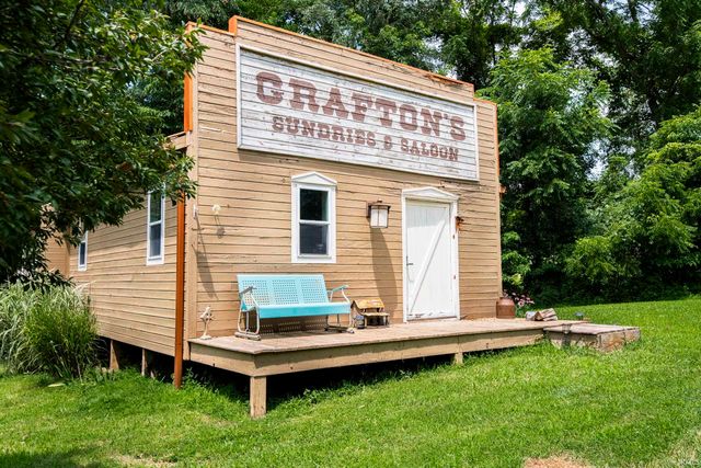 6195 Vilas Road, Spencer, IN 47460