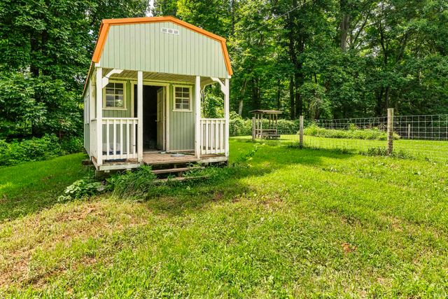 6195 Vilas Road, Spencer, IN 47460