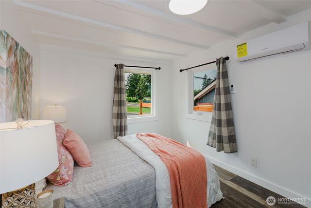 2122 15th Street, Bremerton, WA 98312