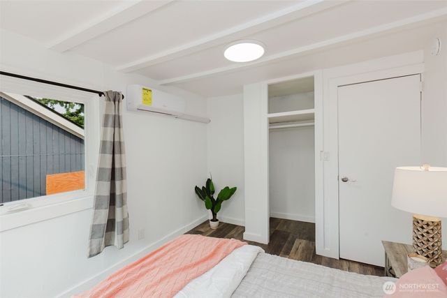 2122 15th Street, Bremerton, WA 98312