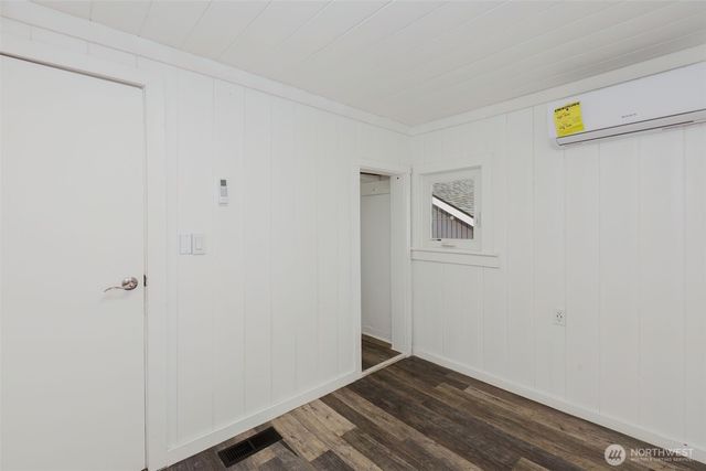 2122 15th Street, Bremerton, WA 98312