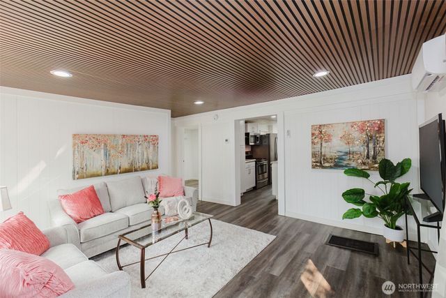 2122 15th Street, Bremerton, WA 98312