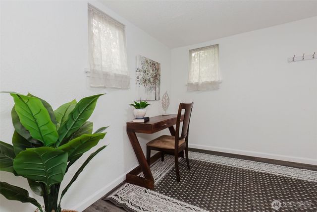 2122 15th Street, Bremerton, WA 98312