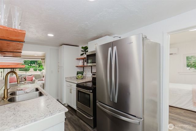 2122 15th Street, Bremerton, WA 98312