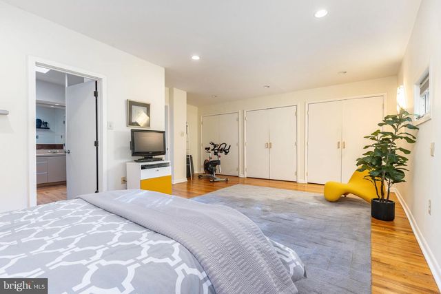 104 E BELLS MILL RD, Philadelphia, PA 19118