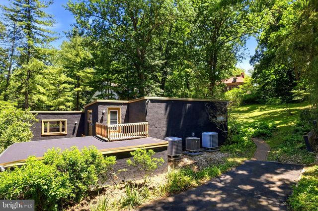 104 E BELLS MILL RD, Philadelphia, PA 19118