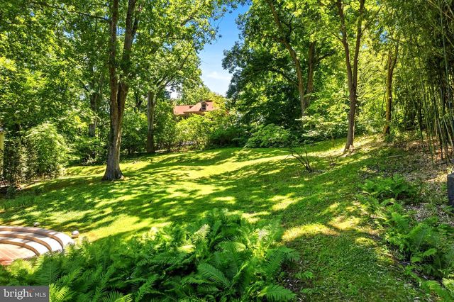 104 E BELLS MILL RD, Philadelphia, PA 19118