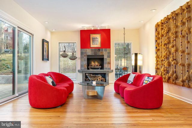 104 E BELLS MILL RD, Philadelphia, PA 19118