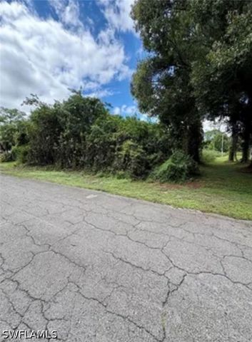 321 Jackson AVE, Lehigh Acres, FL 33936