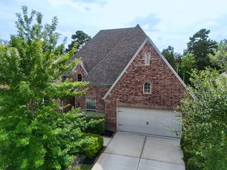 110 Hunter Hollow Drive, Montgomery, TX 77316