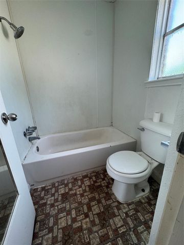 9330 Tooley Drive, Houston, TX 77031