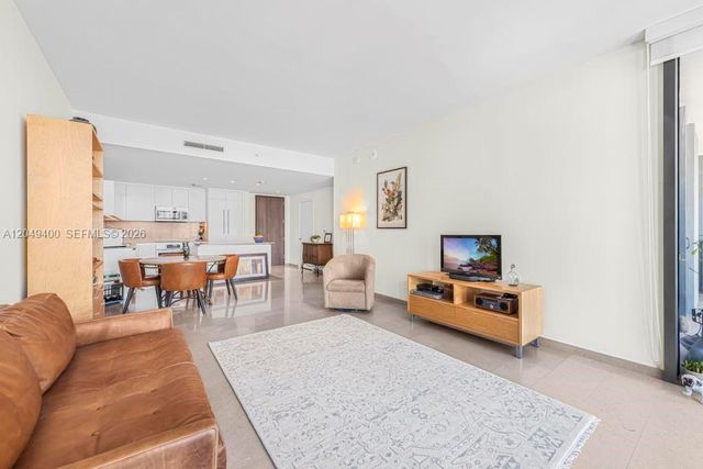 68 SE 6th Street 1710, Miami, FL 33131