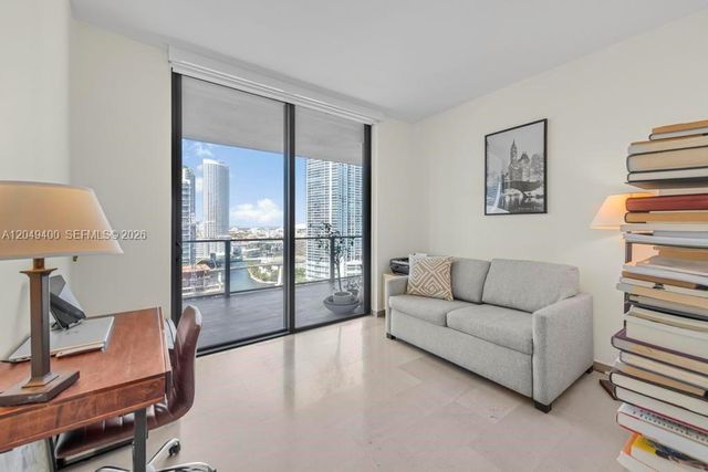68 SE 6th Street 1710, Miami, FL 33131