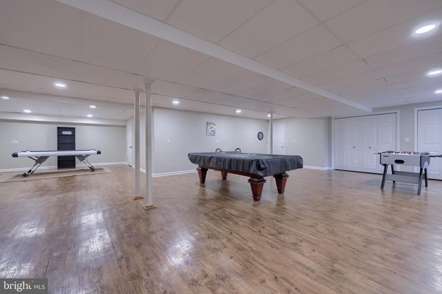 1400 MENTZER RD, Lancaster, PA 17602