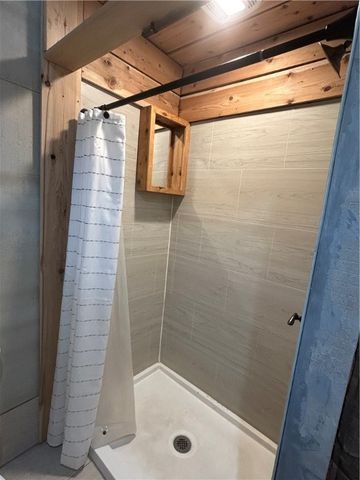 14 Werner Camp, Harmar, PA 15238