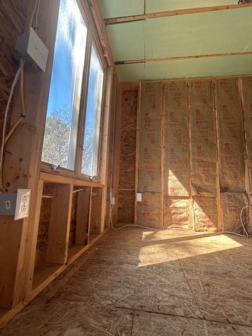 14 Werner Camp, Harmar, PA 15238