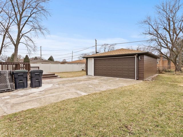 636 E 156th Place, South Holland, IL 60473