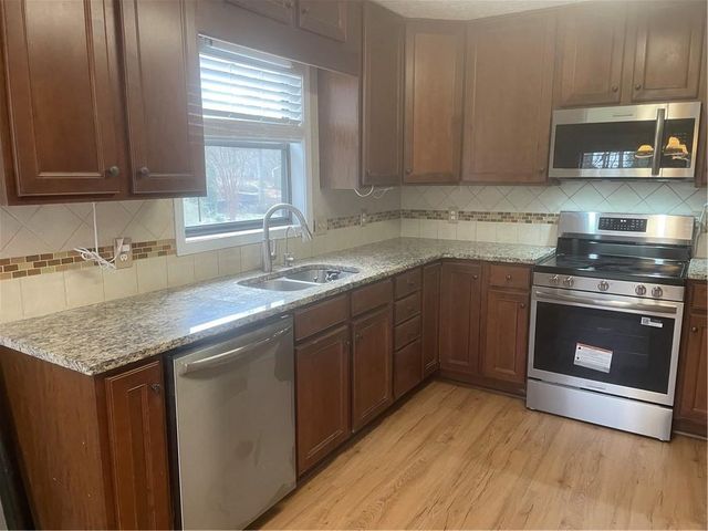 516 Faith Street NW, Marietta, GA 30064