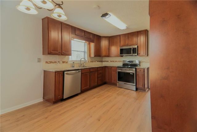 516 Faith Street NW, Marietta, GA 30064