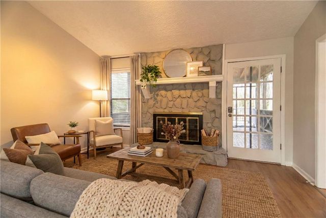 516 Faith Street NW, Marietta, GA 30064