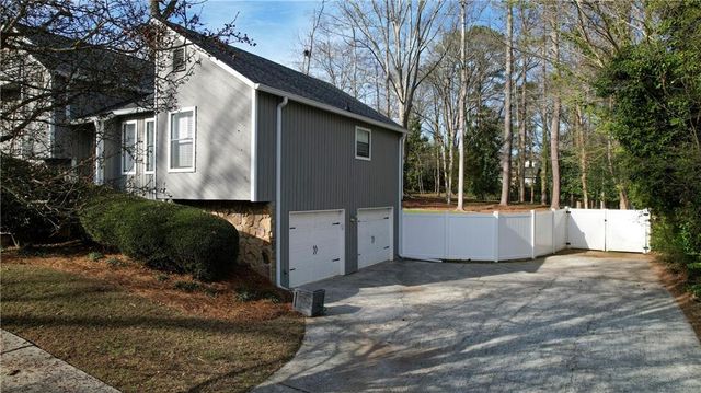 516 Faith Street NW, Marietta, GA 30064