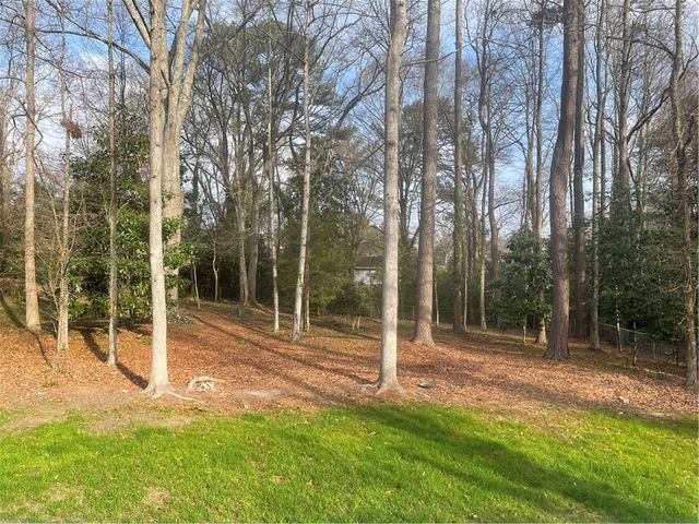 516 Faith Street NW, Marietta, GA 30064