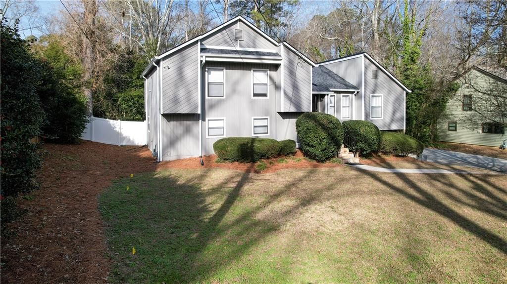 516 Faith Street NW, Marietta, GA 30064