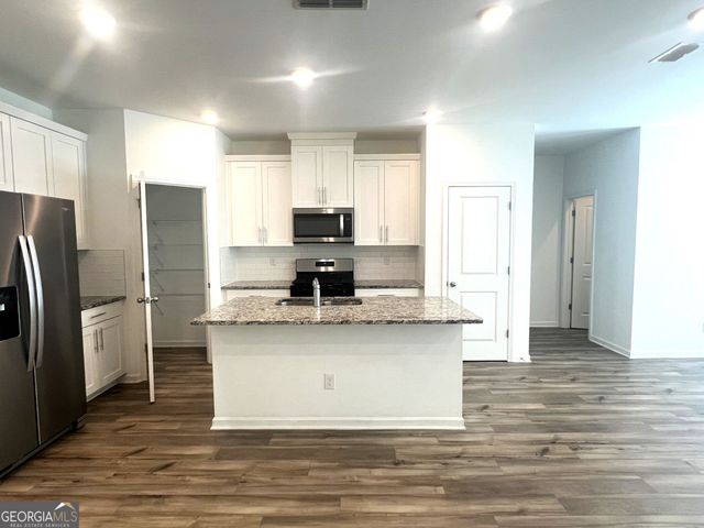 205 Bald Avenue, Mcdonough, GA 30253