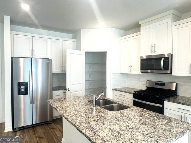 205 Bald Avenue, Mcdonough, GA 30253