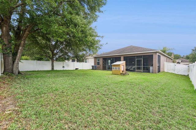 5821 COQUYT DRIVE, Mount Dora, FL 32757