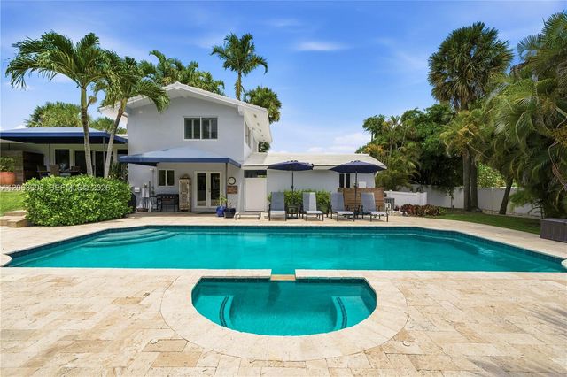 3721 NE 15th Avenue, Oakland Park, FL 33334