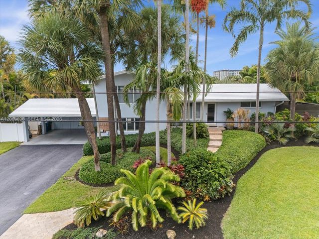 3721 NE 15th Avenue, Oakland Park, FL 33334
