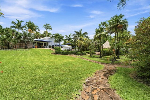 3721 NE 15th Avenue, Oakland Park, FL 33334