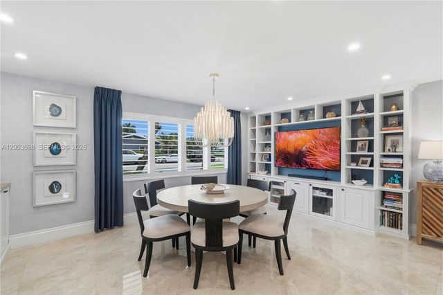 3721 NE 15th Avenue, Oakland Park, FL 33334
