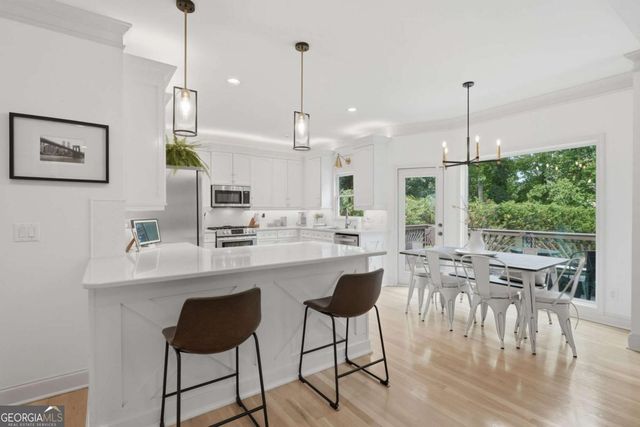 3410 Parsons Run, Suwanee, GA 30024