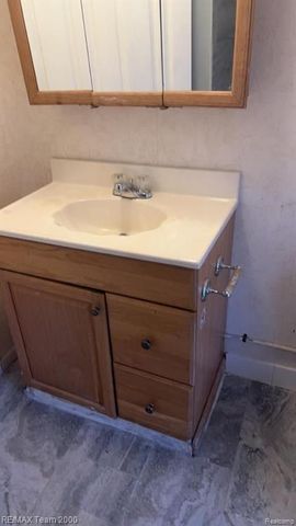 1312 Ferris Avenue, Lincoln Park, MI 48146