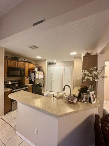 2148 Sunstone Drive, Carrollton, TX 75006