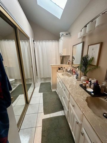 2148 Sunstone Drive, Carrollton, TX 75006