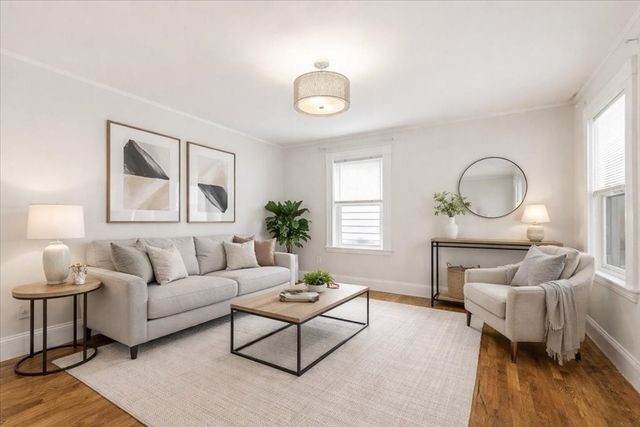 21 Chauncey St, Dedham, MA 02026